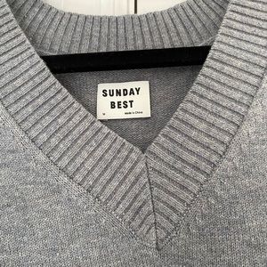 Aritzia sweater vest. worn once. comfy, cute.